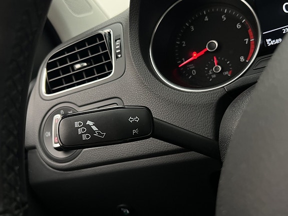 Volkswagen Polo 20 of 24