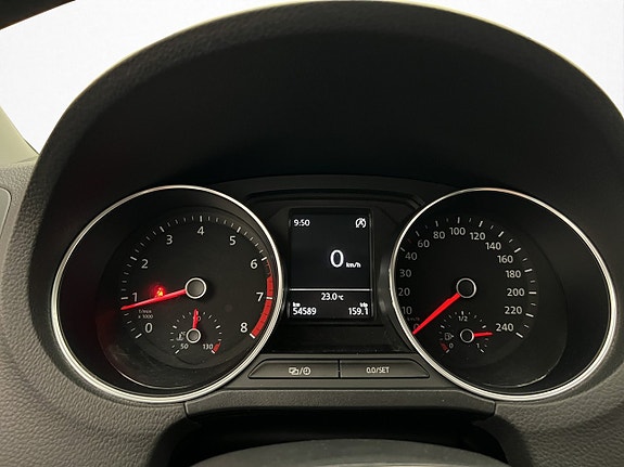 Volkswagen Polo 15 of 24