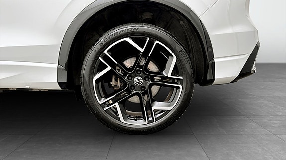 Volkswagen Tiguan 6 of 19