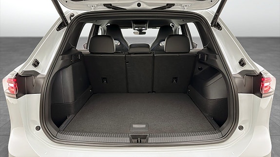 Volkswagen Tiguan 12 of 19