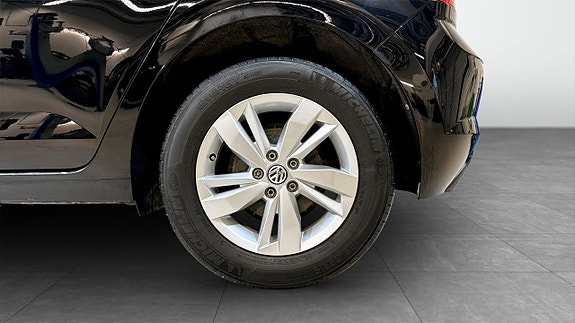 Volkswagen Polo 3 of 14