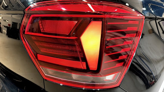 Volkswagen Polo 11 of 14
