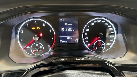 Volkswagen Polo 14 of 14