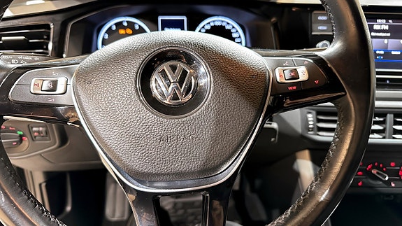 Volkswagen Polo 13 of 14