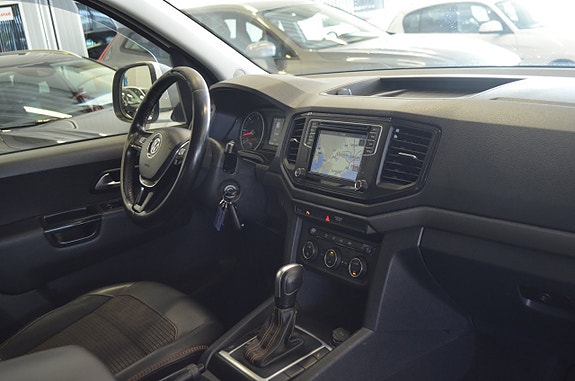 Volkswagen Amarok 20 of 29