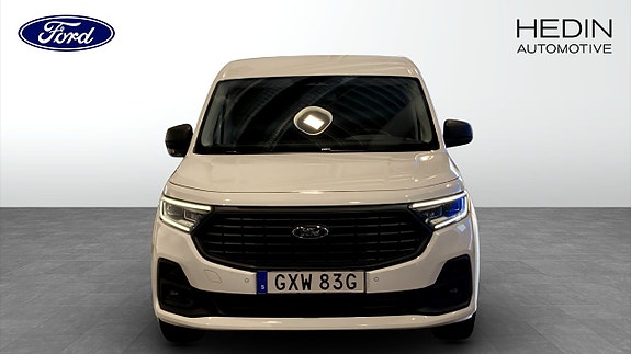 Ford Transit Connect 8 of 9