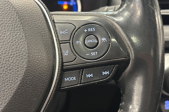Toyota RAV4 11 of 26