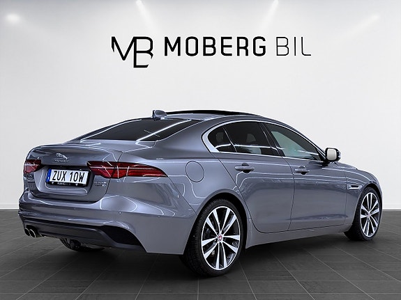 Jaguar XE 5 of 21
