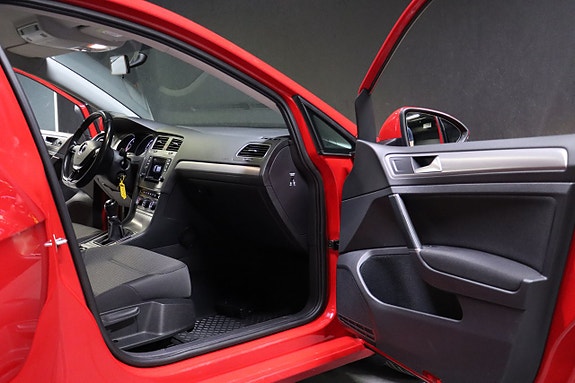Volkswagen Golf I 13 of 21