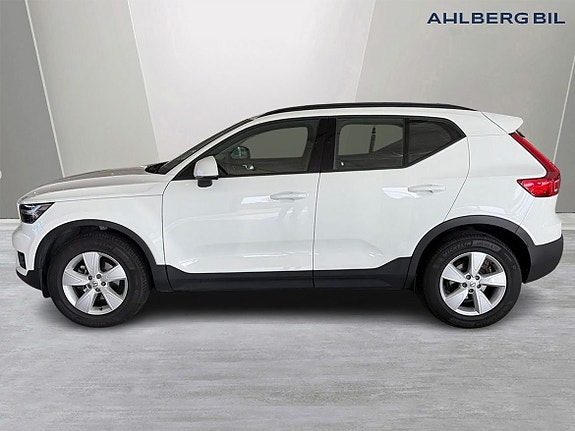 Volvo XC40 7 of 20