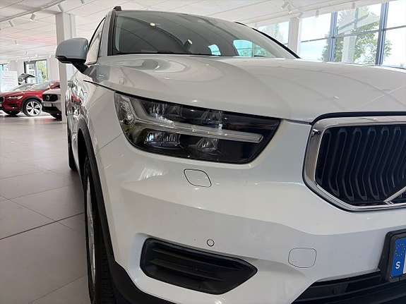 Volvo XC40 11 of 20