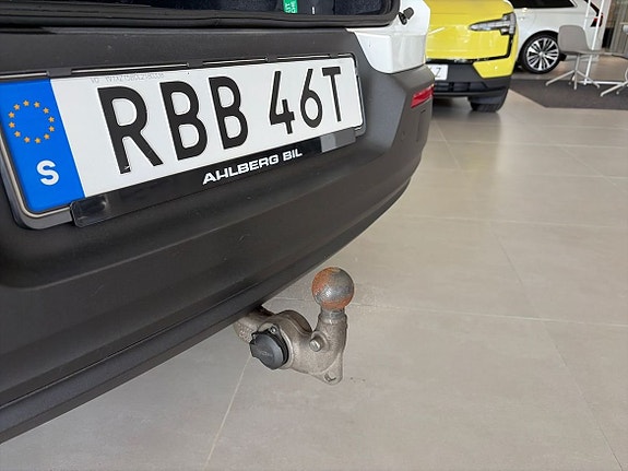 Volvo XC40 19 of 20