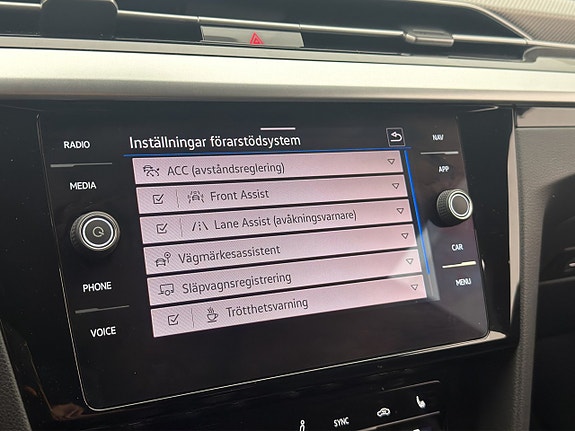 Volkswagen Arteon 19 of 30
