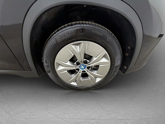 BMW iX1 29 of 29