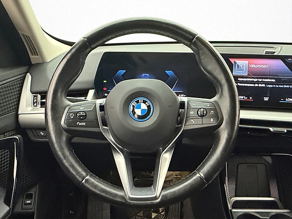 BMW iX1 15 of 30
