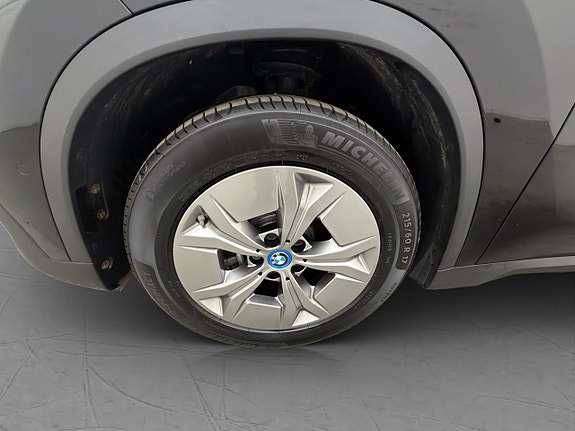 BMW iX1 29 of 30
