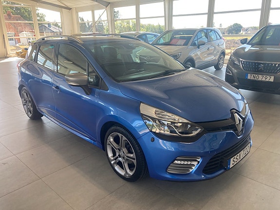 Renault Clio 2 of 8