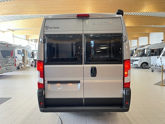 Adria TWIN SELECT 640 SGX (2027+Webasto diesel+Aut 140hk) 5 of 26