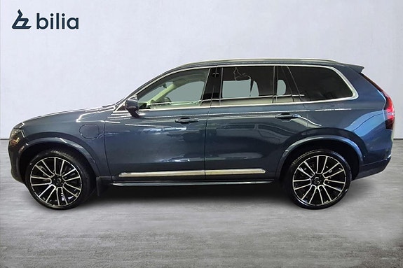 Volvo XC90 9 of 30