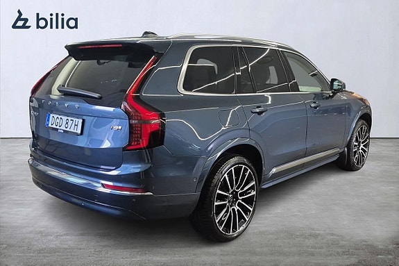 Volvo XC90 29 of 30