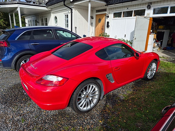 Porsche Cayman S 11 of 15