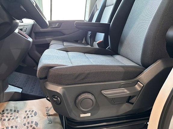 Volkswagen Crafter 8 of 8