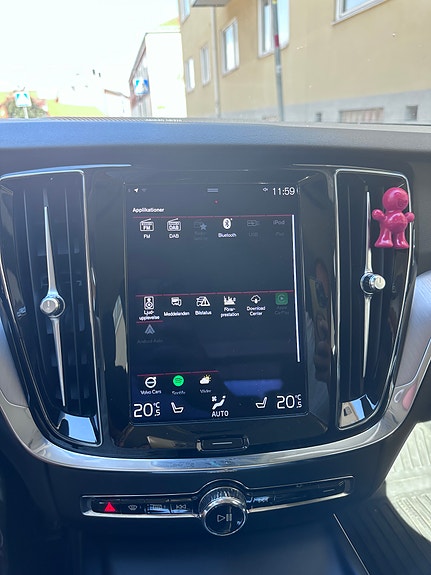 Volvo V60 4 of 9
