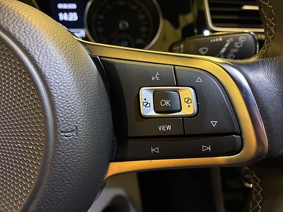 Volkswagen Golf I 17 of 19