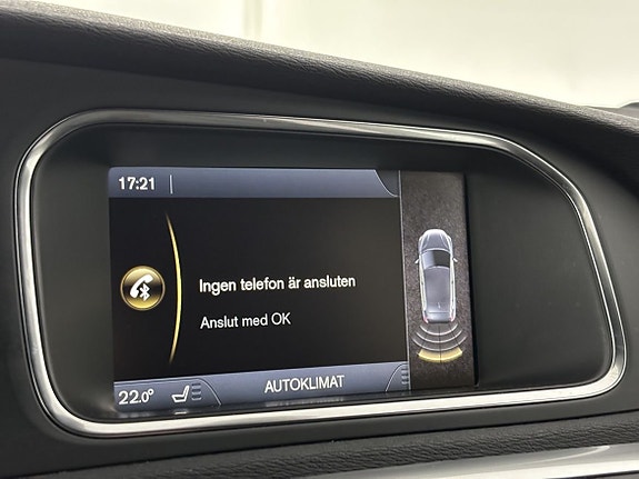 Volvo V40 11 of 27