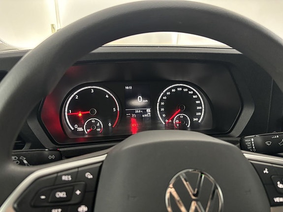 Volkswagen Caddy 9 of 26