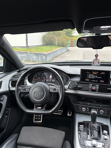 Audi A6 5 of 9