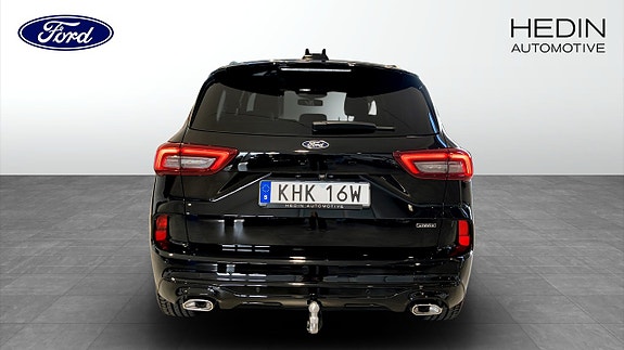 Ford Kuga 7 of 14