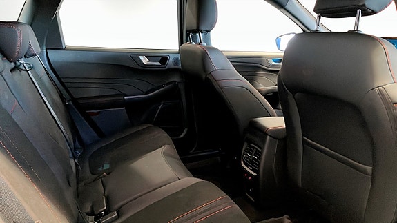 Ford Kuga 5 of 14