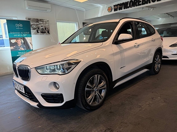 BMW X1 2 of 26