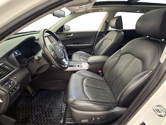 Kia Optima 14 of 30