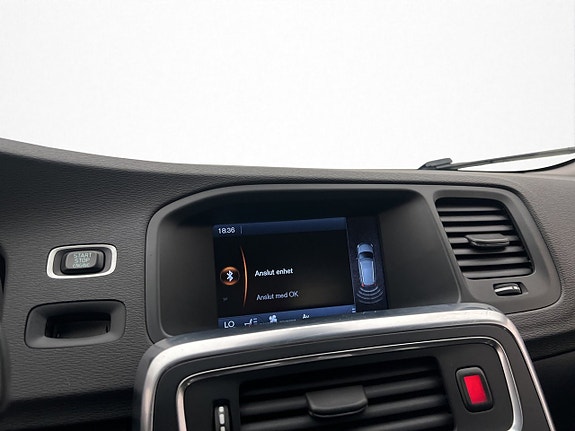 Volvo V60 18 of 29