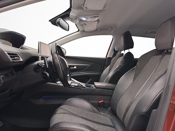 Peugeot 3008 13 of 30