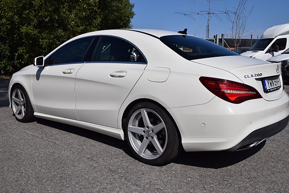 Mercedes-Benz CLA200 6 of 22