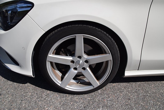 Mercedes-Benz CLA200 22 of 22