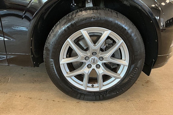 Volvo XC60 24 of 29