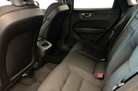 Volvo XC60 12 of 29