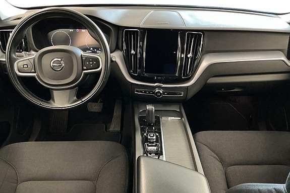 Volvo XC60 13 of 29