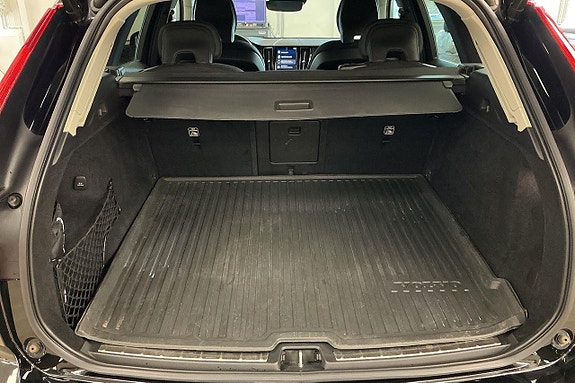 Volvo XC60 22 of 29