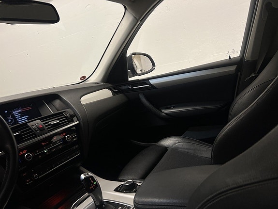 BMW X3 20 of 22