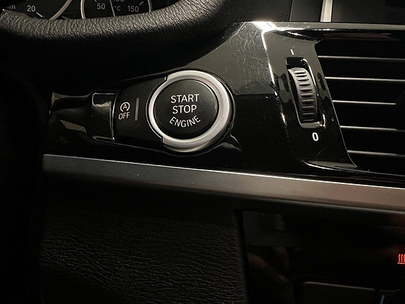 BMW X3 12 of 22