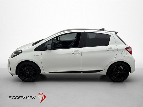 Toyota Yaris 5 of 30