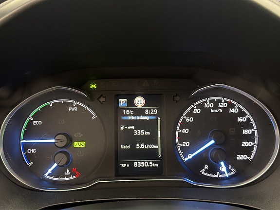 Toyota Yaris 17 of 30