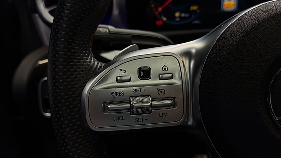 Mercedes-Benz CLA200 16 of 30
