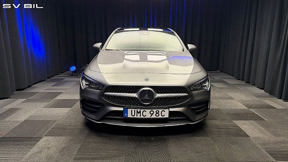 Mercedes-Benz CLA200 2 of 30