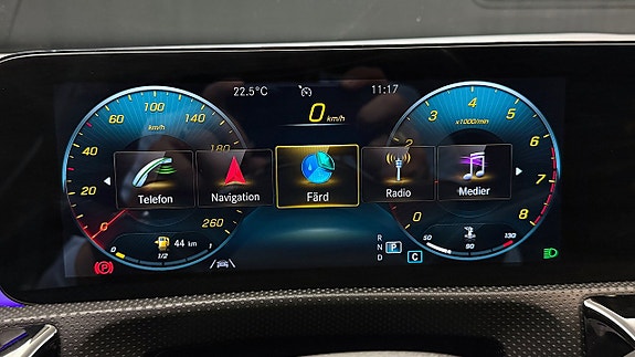 Mercedes-Benz CLA200 25 of 30